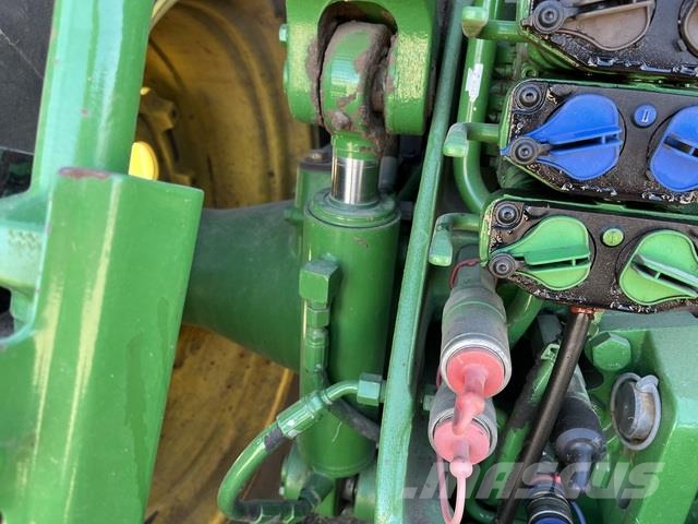 John Deere 8245R Traktoren