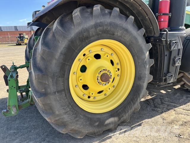 John Deere 8245R Traktoren