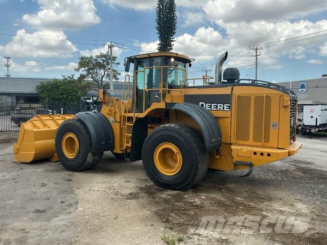 John Deere 824K Cargadoras sobre ruedas