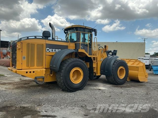 John Deere 824K Cargadoras sobre ruedas
