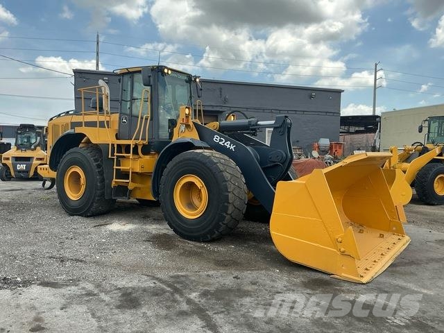John Deere 824K Cargadoras sobre ruedas
