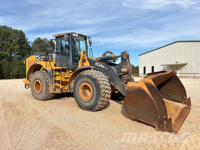 John Deere 824K-II Carregadeiras de rodas