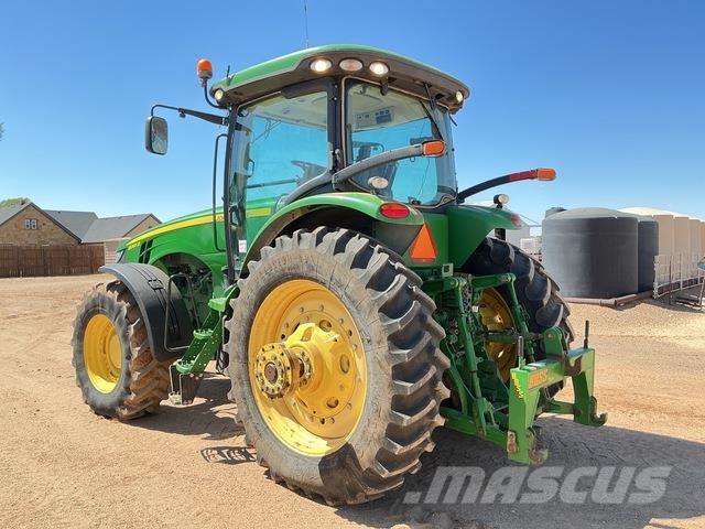 John Deere 8260R Tractors