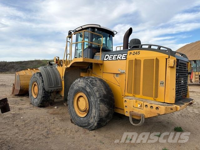 John Deere 844 輪胎式裝載機