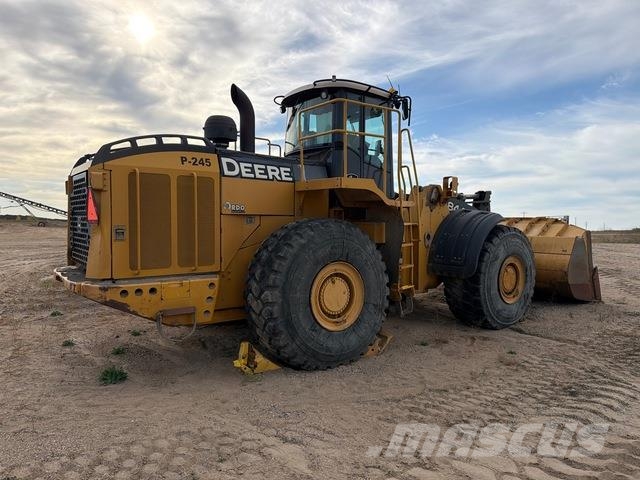 John Deere 844 輪胎式裝載機