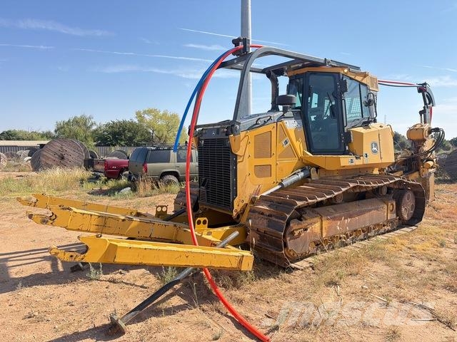 John Deere 850K Buldooserid