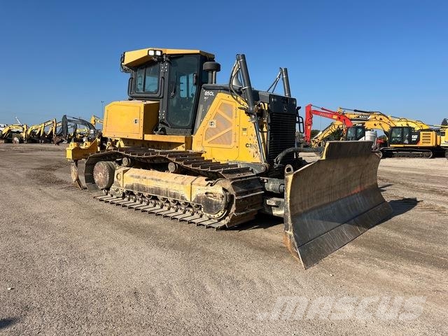 John Deere 850L WLT Crawler dozers