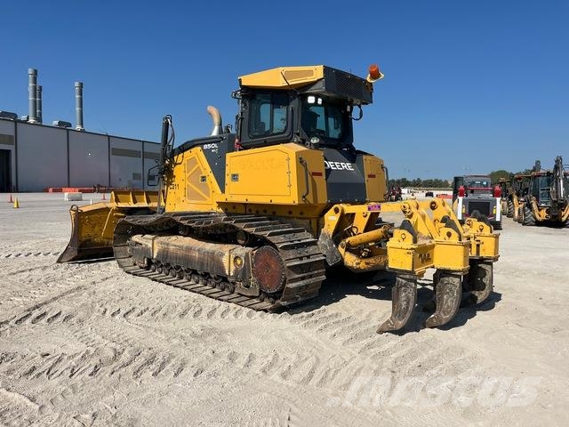 John Deere 850L WLT Crawler dozers