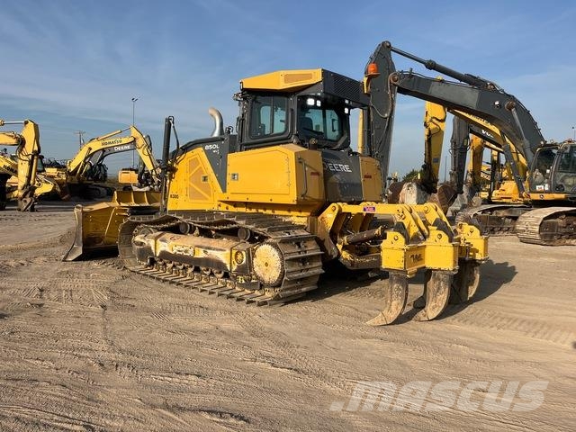 John Deere 850L WLT Crawler dozers
