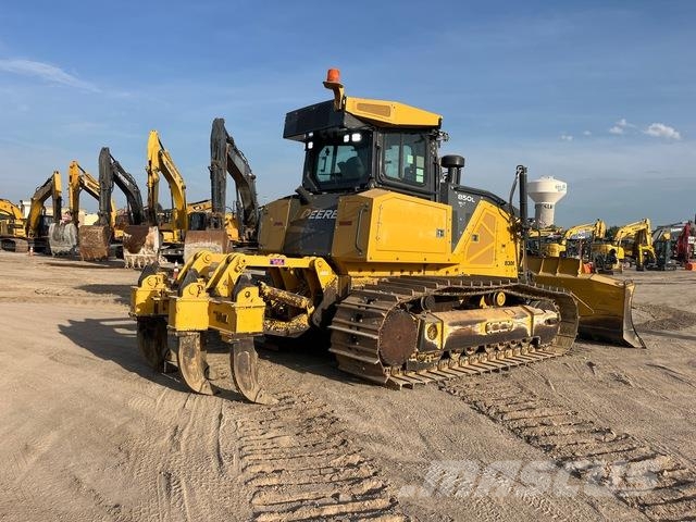 John Deere 850L WLT Crawler dozers