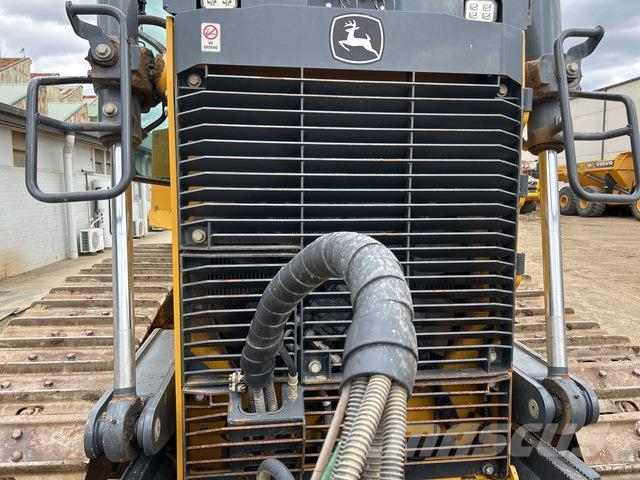 John Deere 850L XLT Buldooserid
