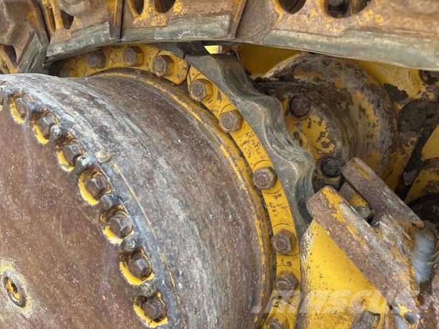 John Deere 850L XLT Buldooserid