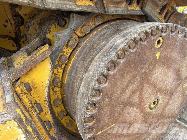 John Deere 850L XLT Buldooserid