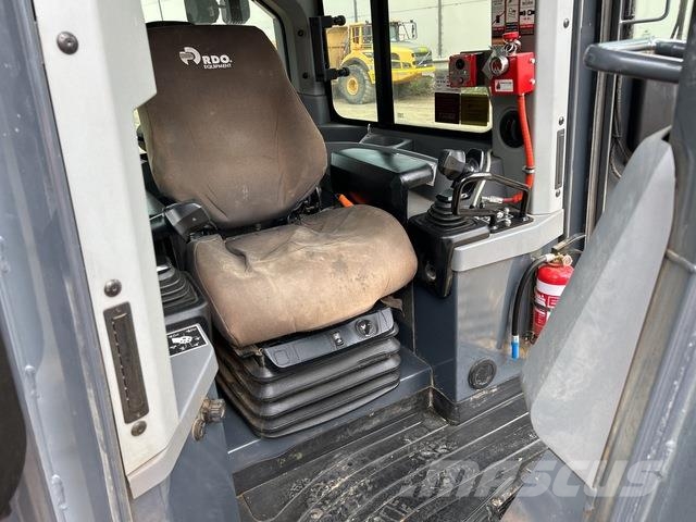 John Deere 850L XLT Buldooserid