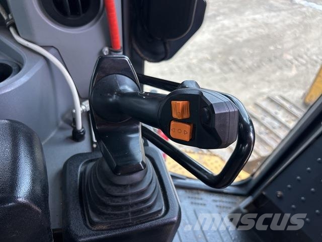 John Deere 850L XLT Buldooserid