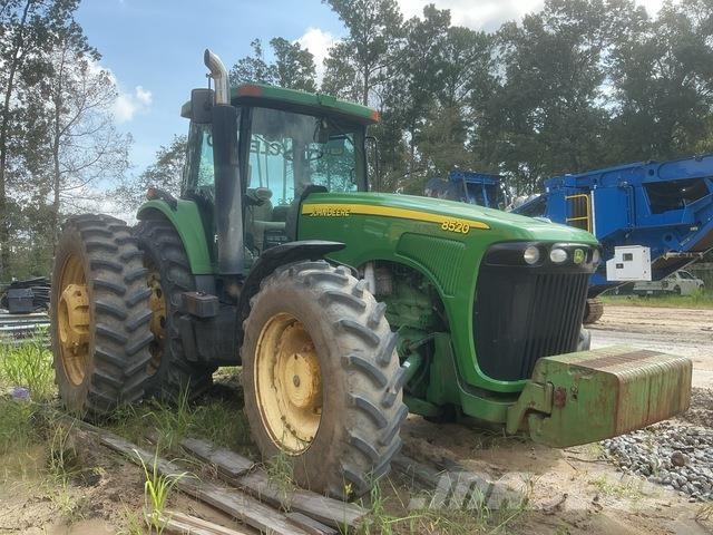 John Deere 8520 Traktorer