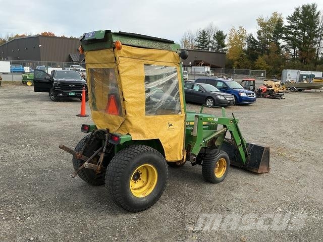 John Deere 855 小型曳引機