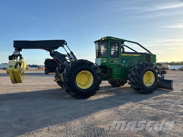 John Deere 948L-II ساحبات الأشجار