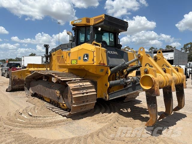 John Deere 950K بلدوزرات مجنزرة