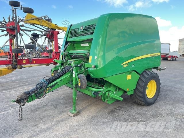 John Deere 960 Prasy zwijające