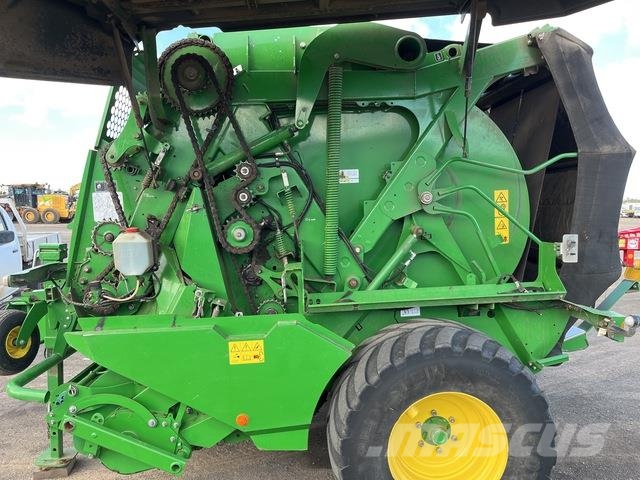 John Deere 960 Presse à balle ronde