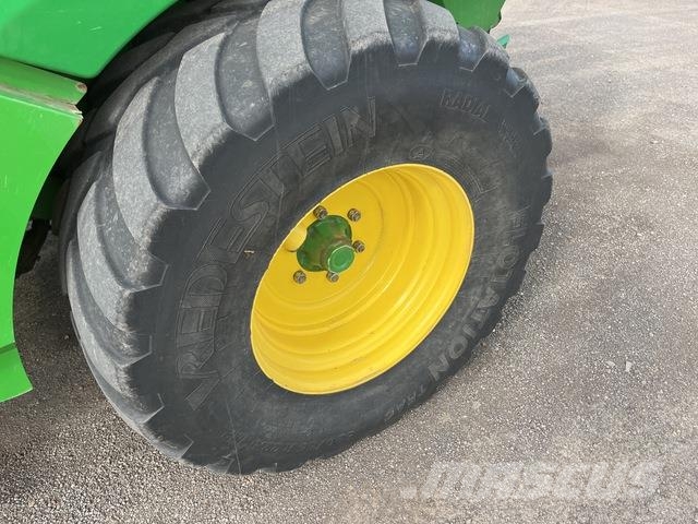 John Deere 960 Presse à balle ronde