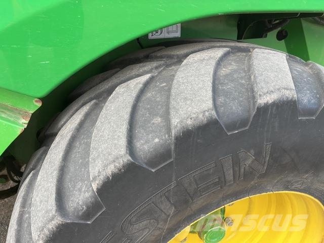 John Deere 960 Presse à balle ronde