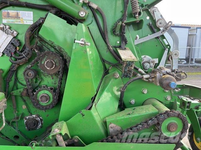 John Deere 960 Presse à balle ronde