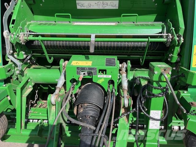 John Deere 960 Presse à balle ronde