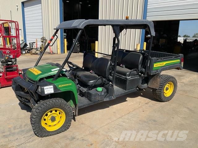 John Deere Gator XUV 855M S4 Arbeitsfahrzeuge