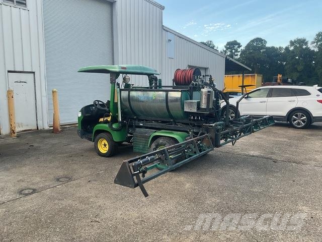 John Deere ProGator 自走式噴霧器