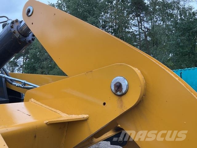 JSB 2T Kaivurikuormaajat