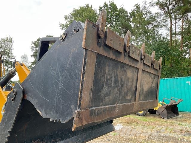 JSB 2T Kaivurikuormaajat