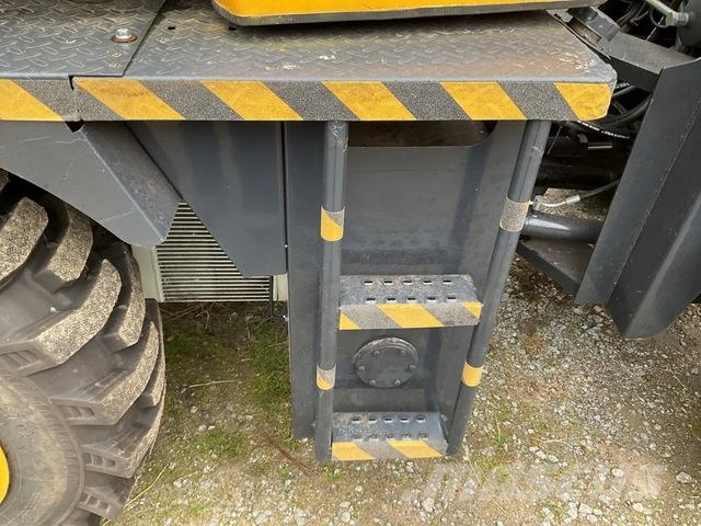 JSB 2T Kaivurikuormaajat