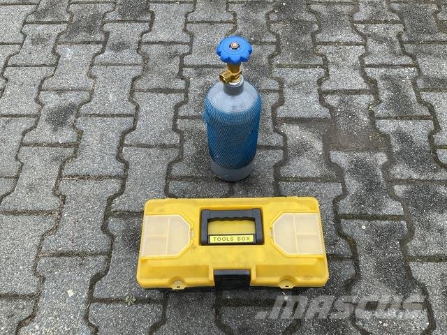 JSB 2T Kaivurikuormaajat