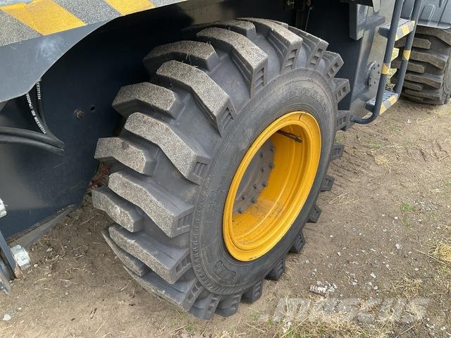 JSB 2T Kaivurikuormaajat