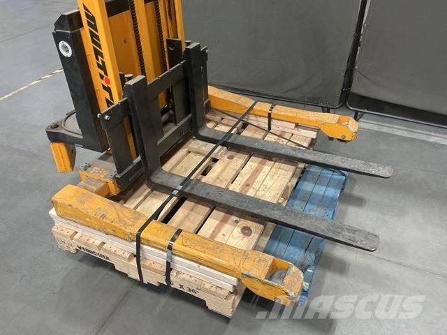  Jungeinrich EMC B10 US Carrelli elevatori elettrici
