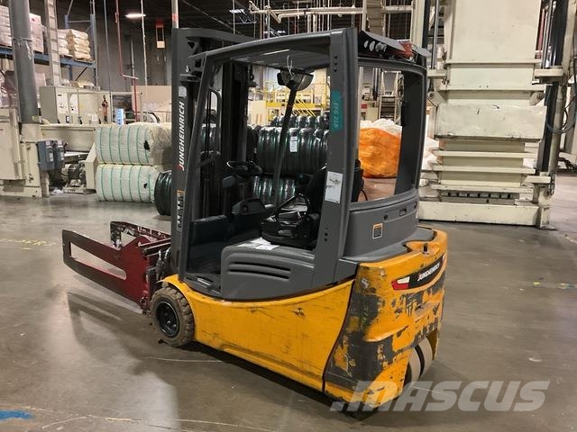 Jungheinrich EFG218 Stivuitor electric