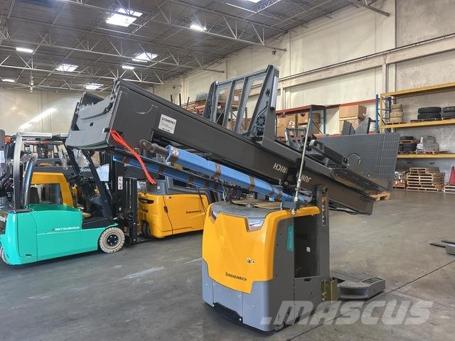 Jungheinrich EKS314 Medium lift order picker
