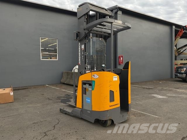 Jungheinrich ETR230 리치 트럭