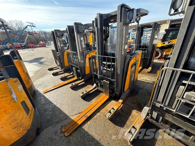 Jungheinrich ETR230A Electric forklifts