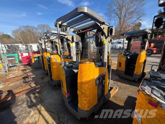 Jungheinrich ETR230A Electric forklifts