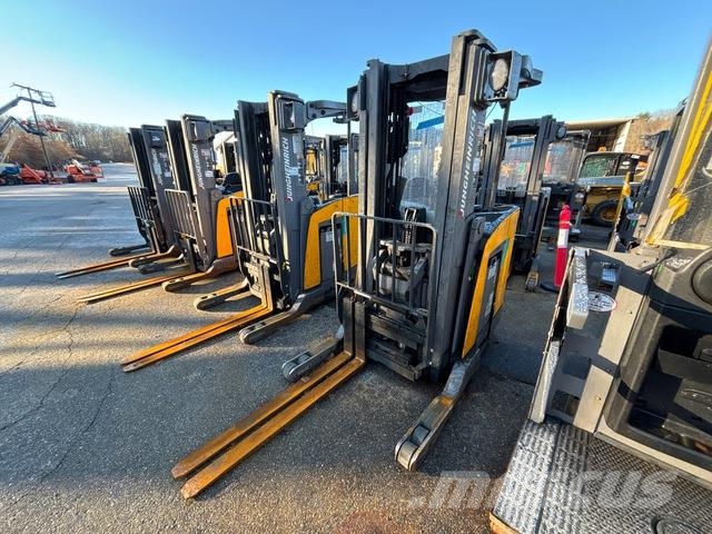 Jungheinrich ETR230A Electric forklifts