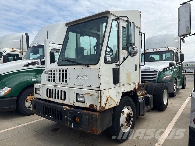 Kalmar 4x2 Терминални трактори