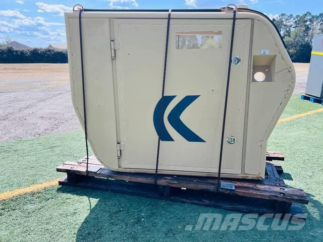 Kalmar RT-022 Telehandler Engine Pod Compartment مكونات أخرى