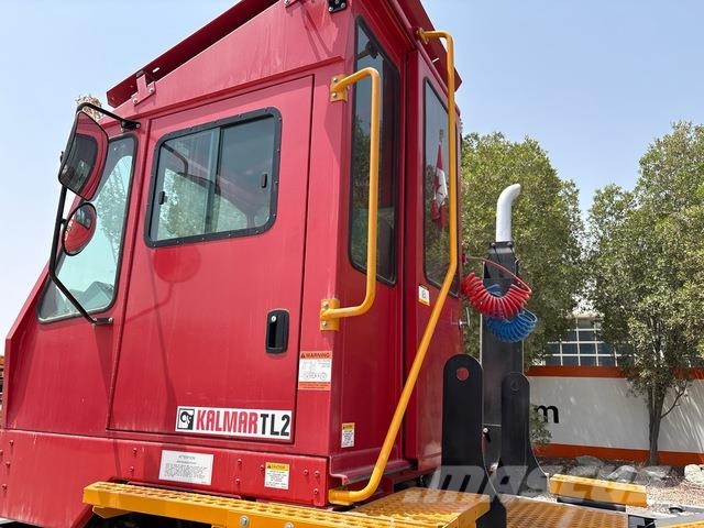 Kalmar TL2 جرارات صالات المطارات