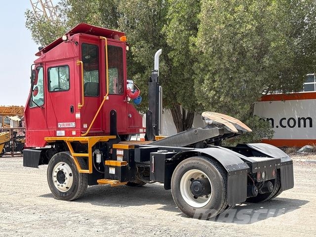 Kalmar TL2 جرارات صالات المطارات