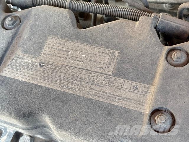 Kalmar TL2 جرارات صالات المطارات