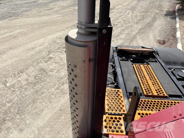 Kalmar TL2 جرارات صالات المطارات