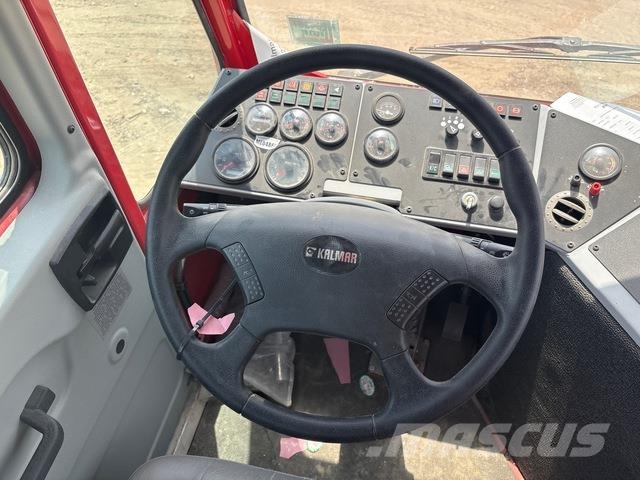 Kalmar TL2 جرارات صالات المطارات
